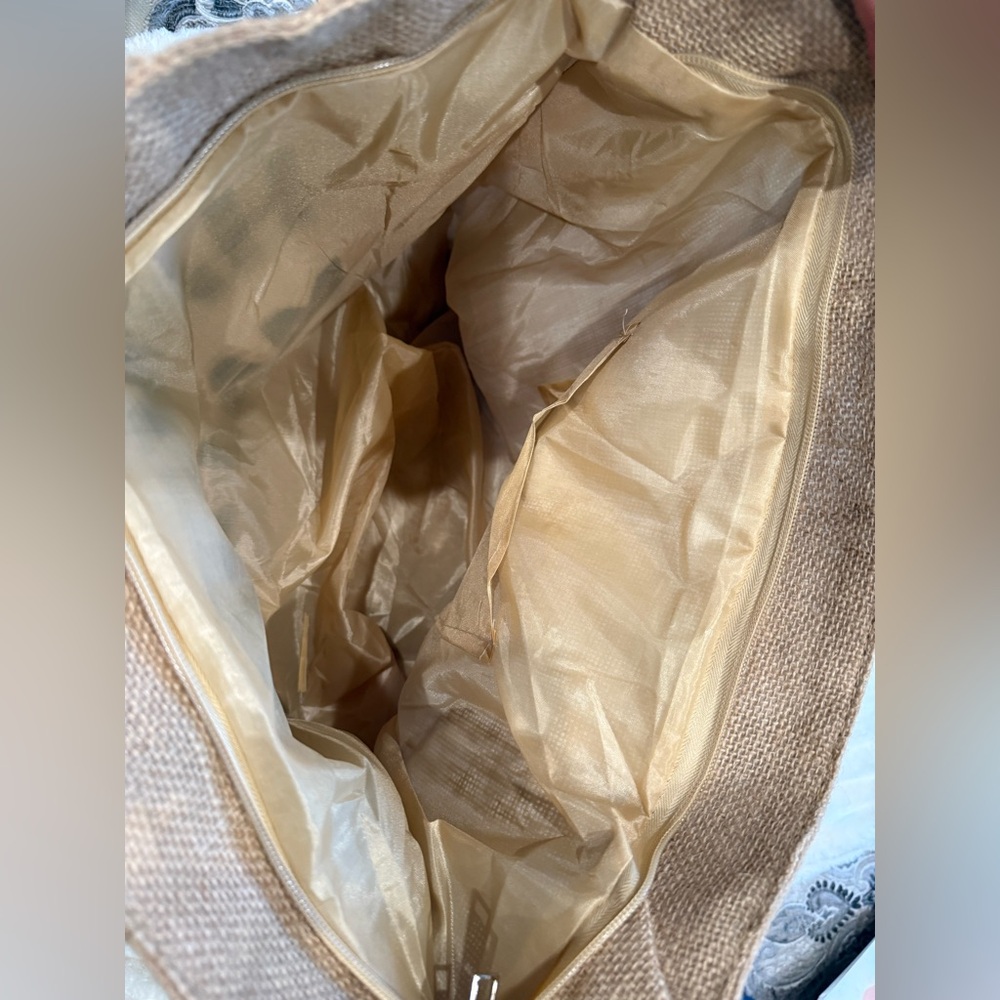 NWOT Hakuna Matata Tan and Black Canvas Tote Bag - Picture 3 of 5